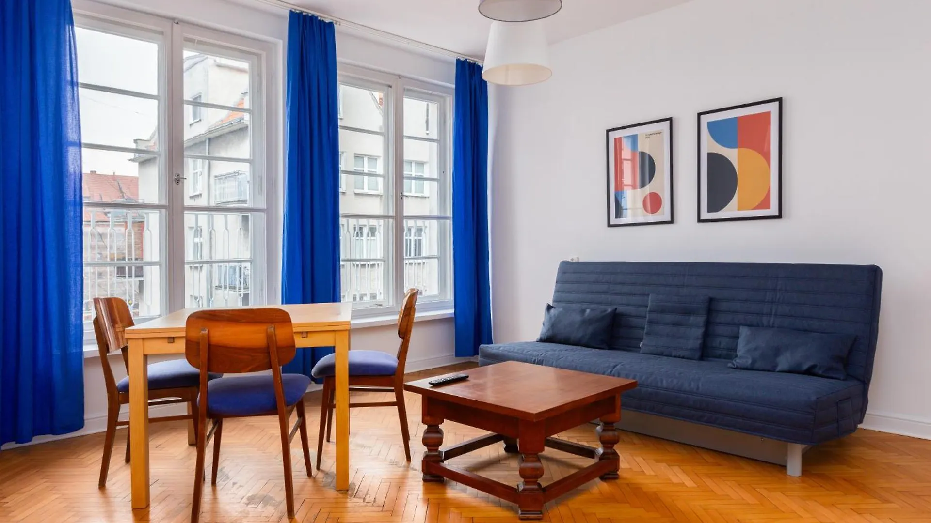 Targ Rybny City View Apartment contacts